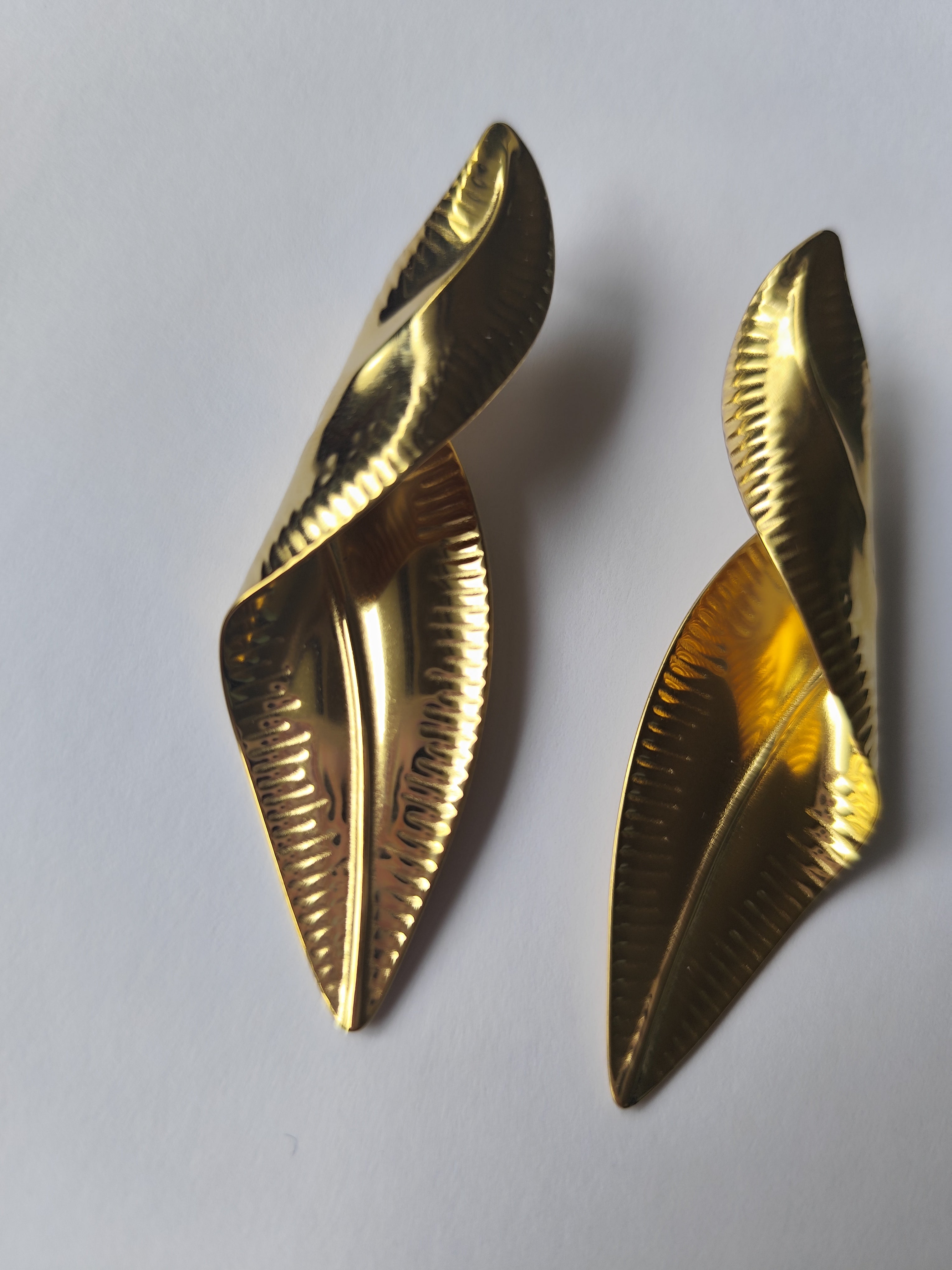 Brincos Folha Dourada