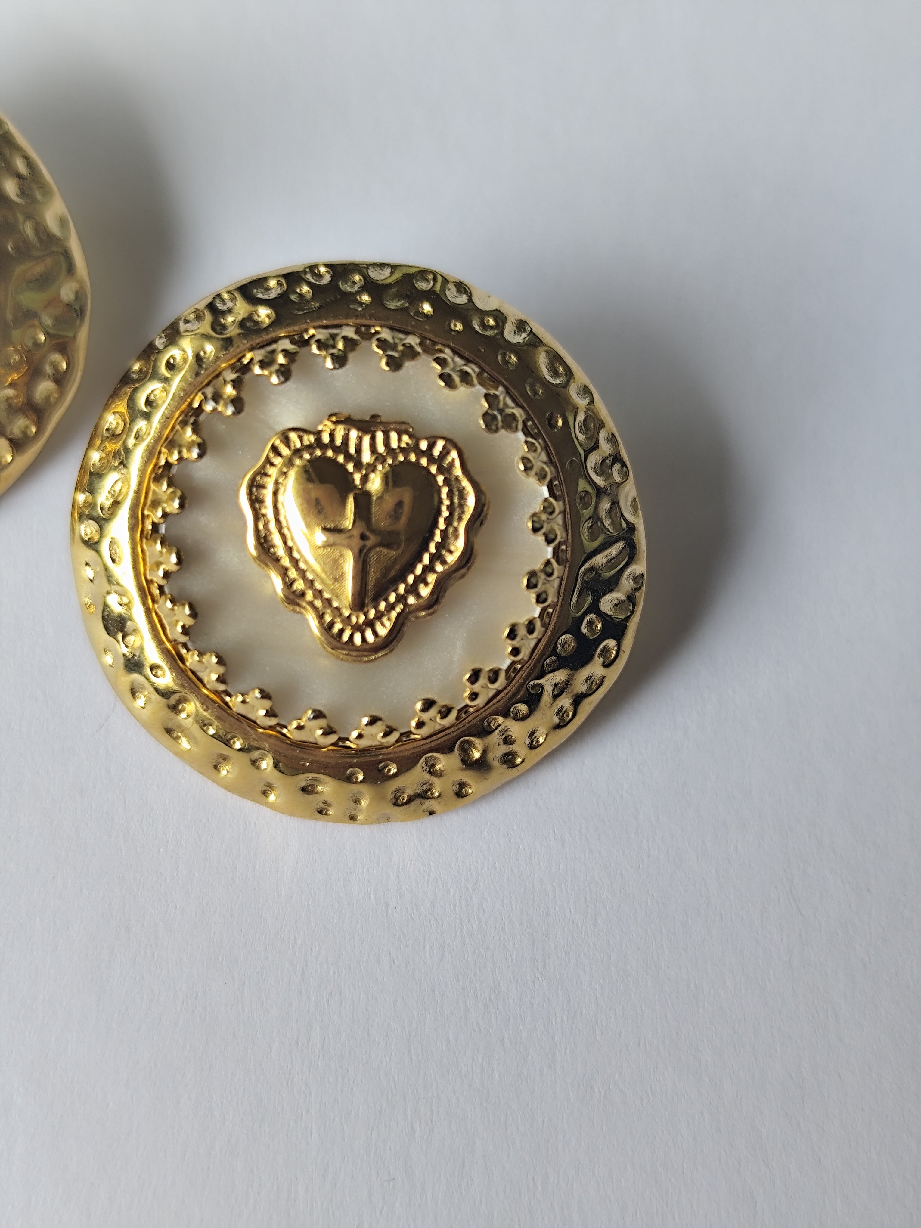 Brincos Milagrito Dourado – Pérola