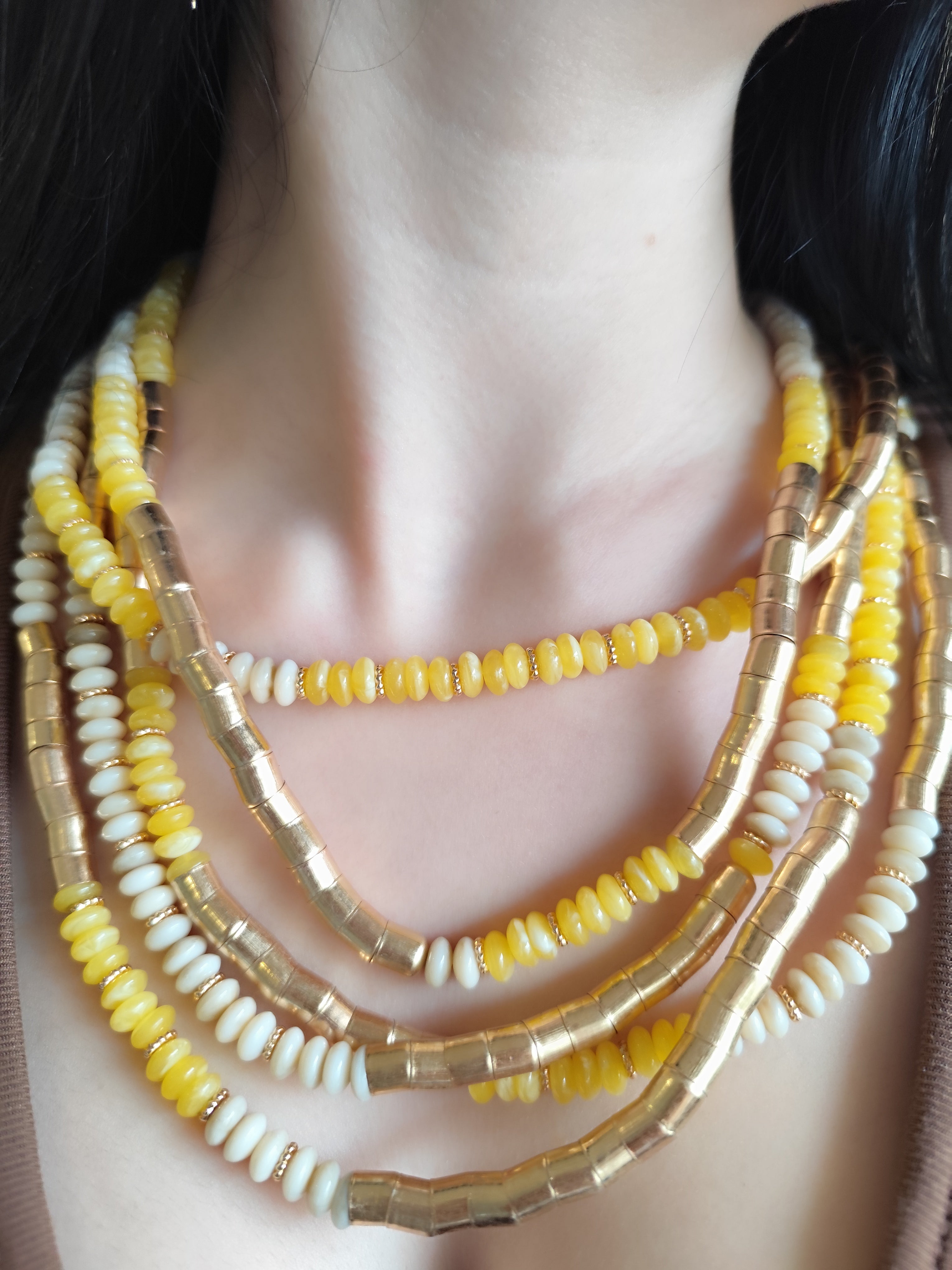 Colar Maxi Amarelo e Dourado