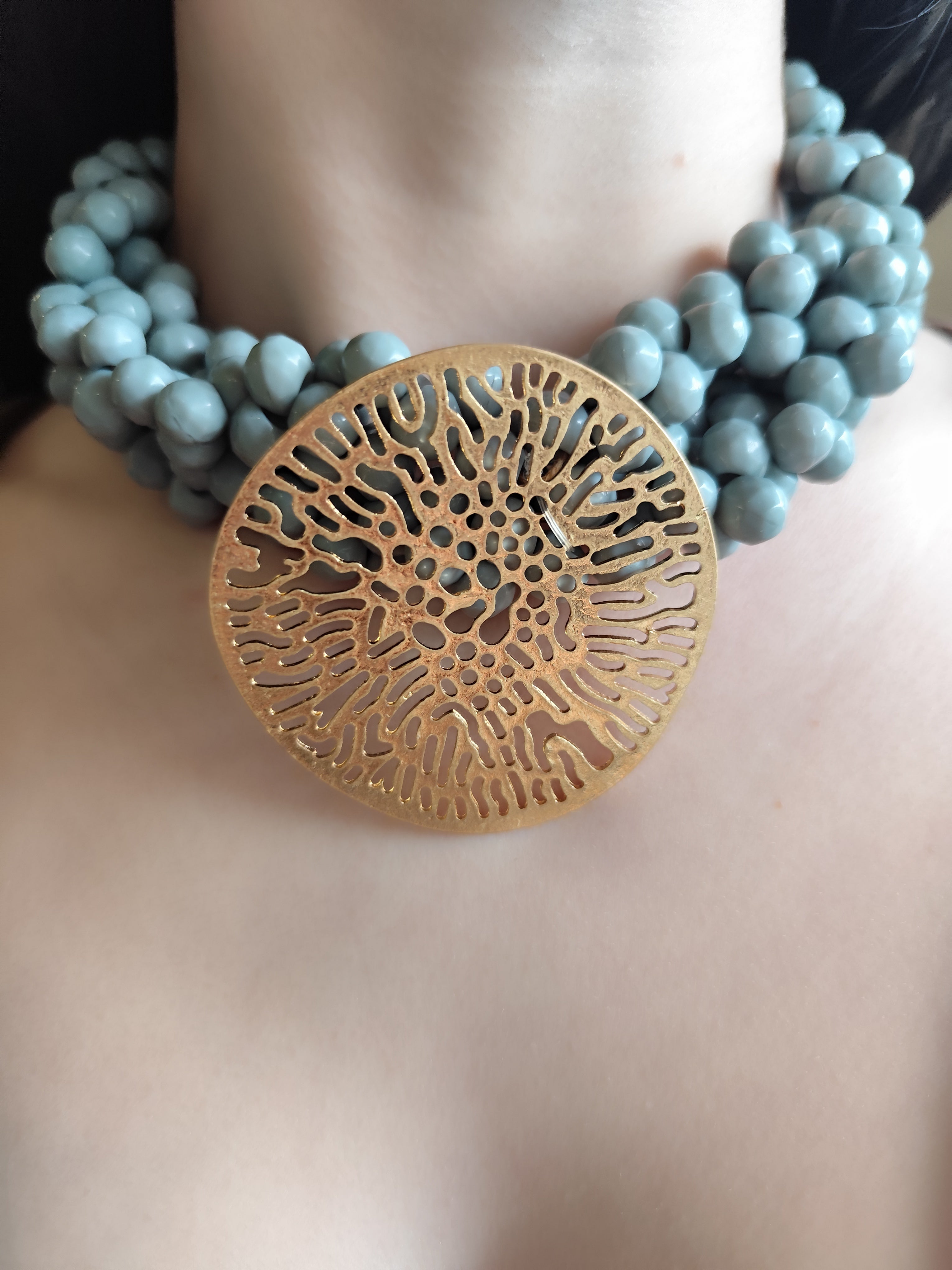 Colar Encanto verde menta seco