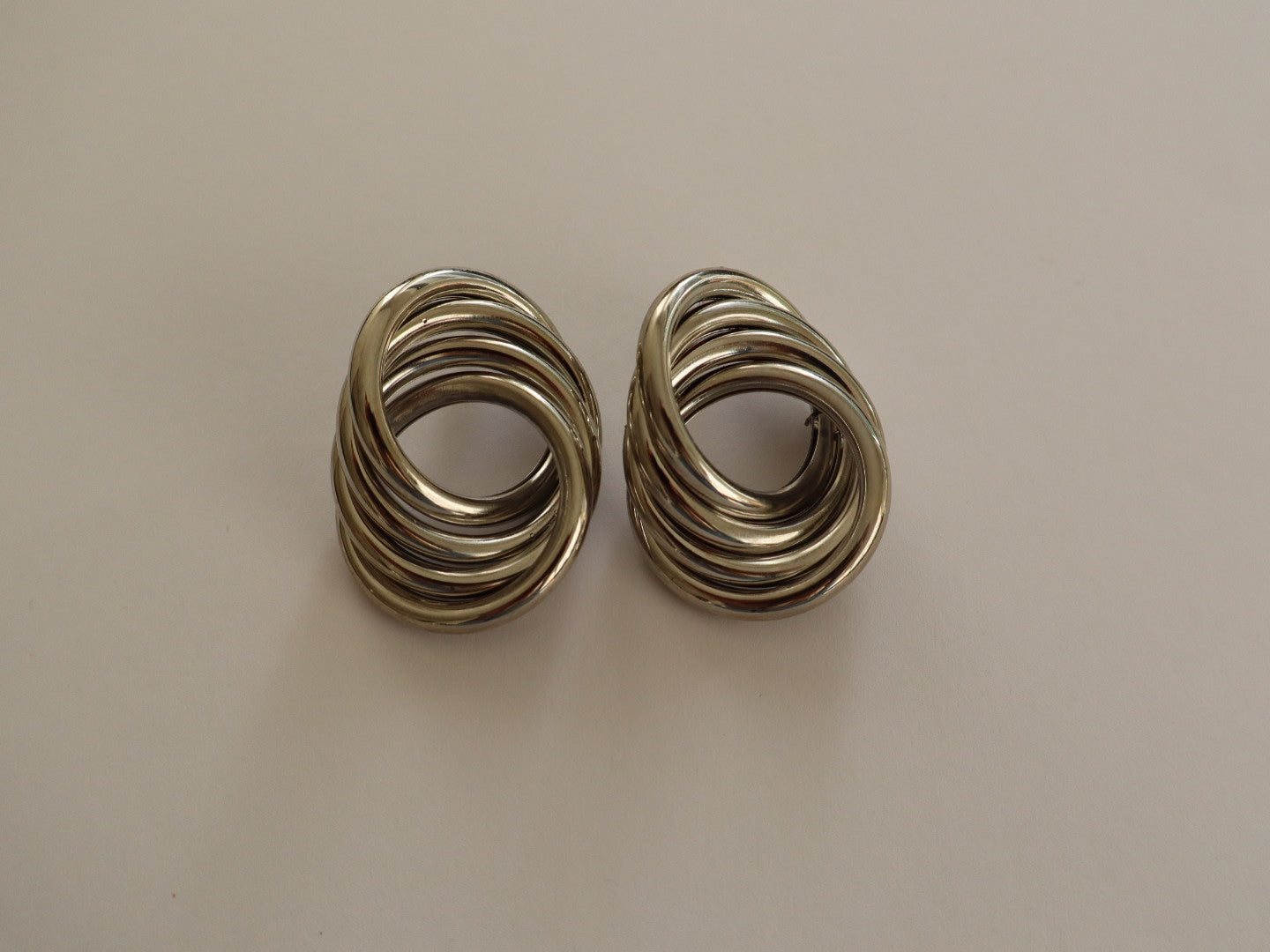 Brincos Espiral Prateado