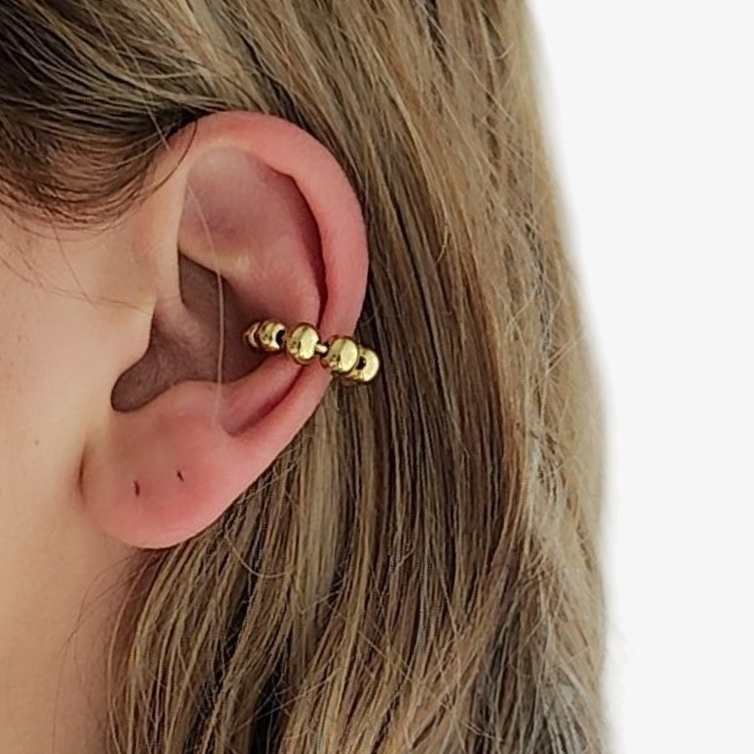 Ear Cuff Esferas Douradas