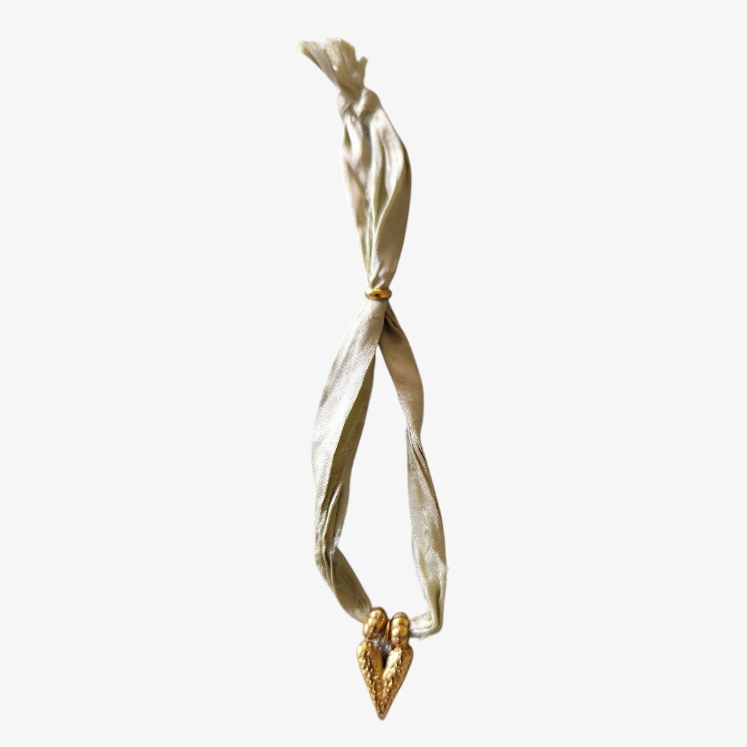 Coleção Pulseiras Sonhos de Seda
