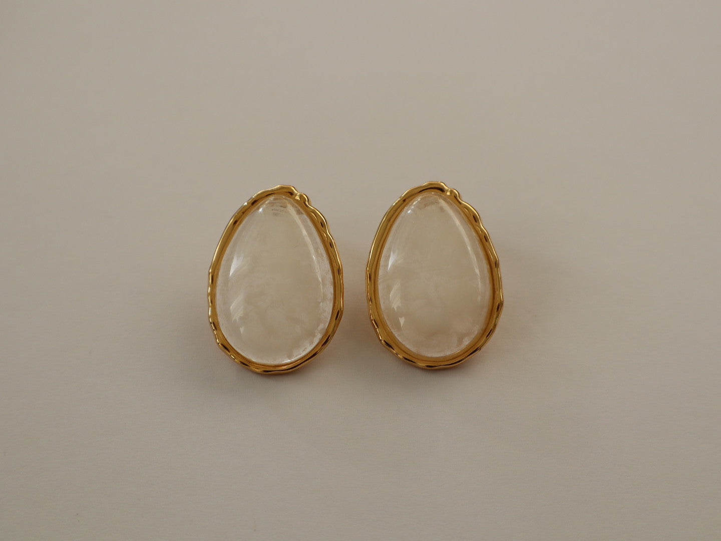 Brincos Pérola Vintage Dourado