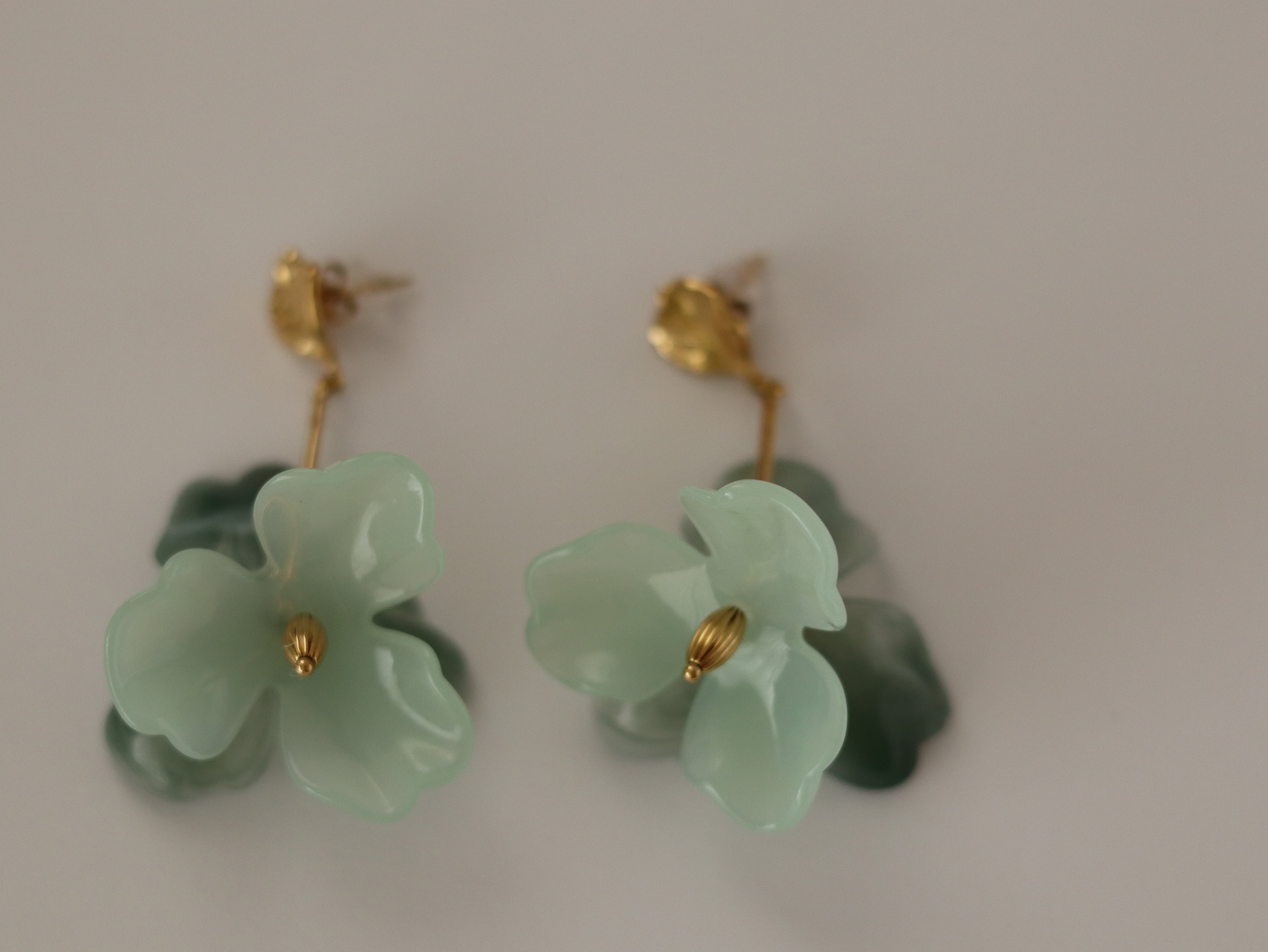 Brincos Flor Jade