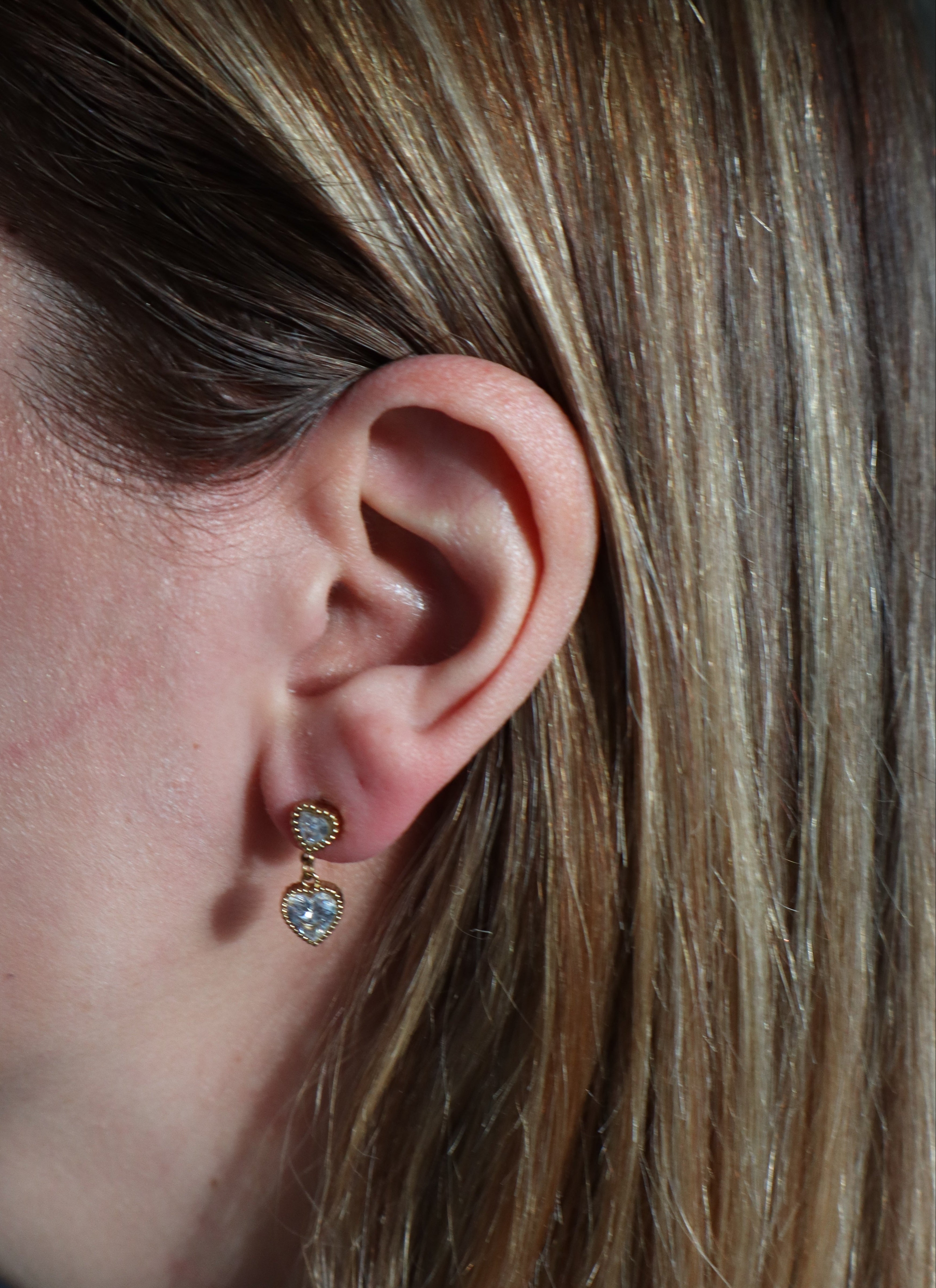 Brincos Coração Lumina