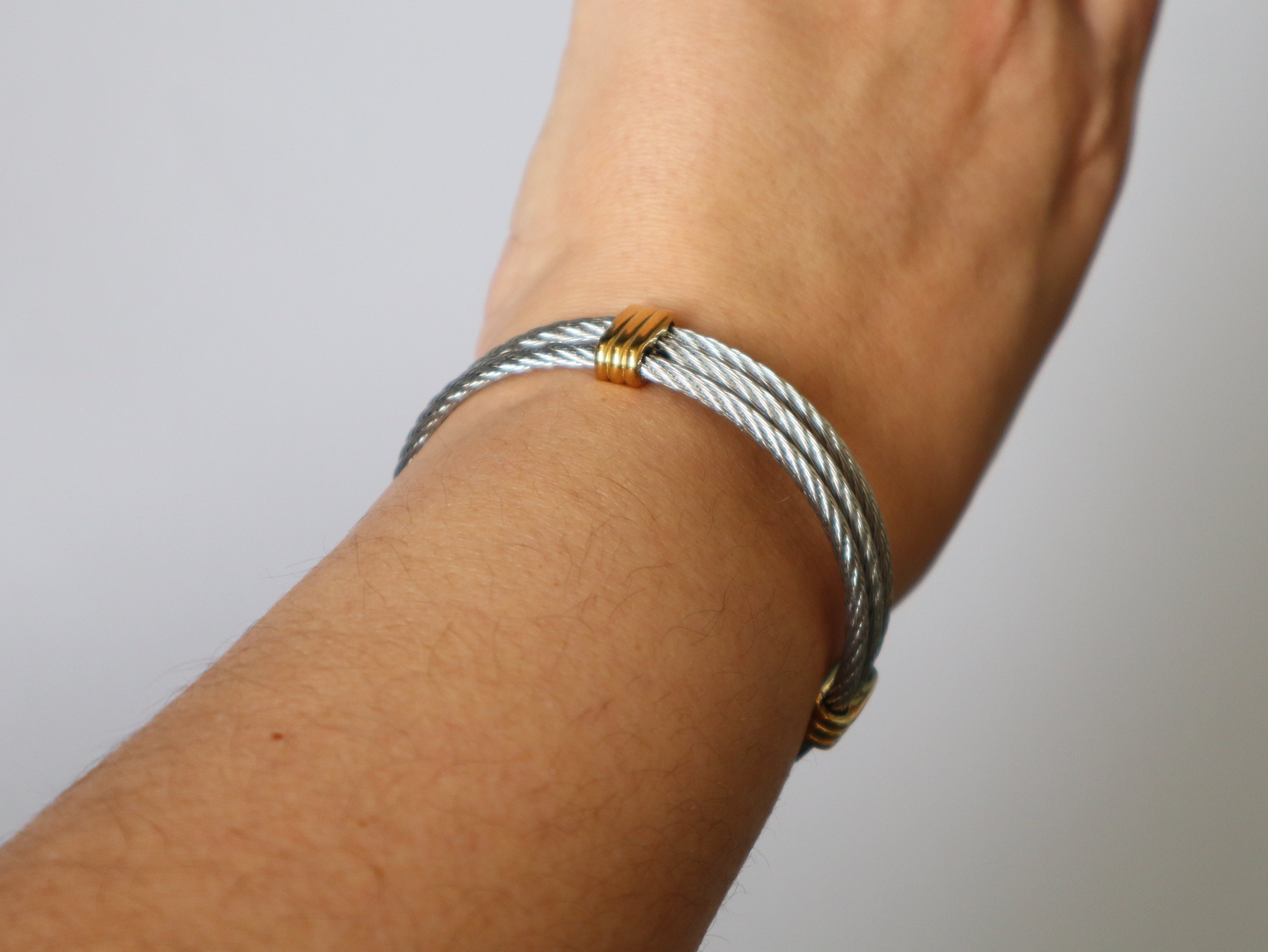 Pulseira Cabo Dourado