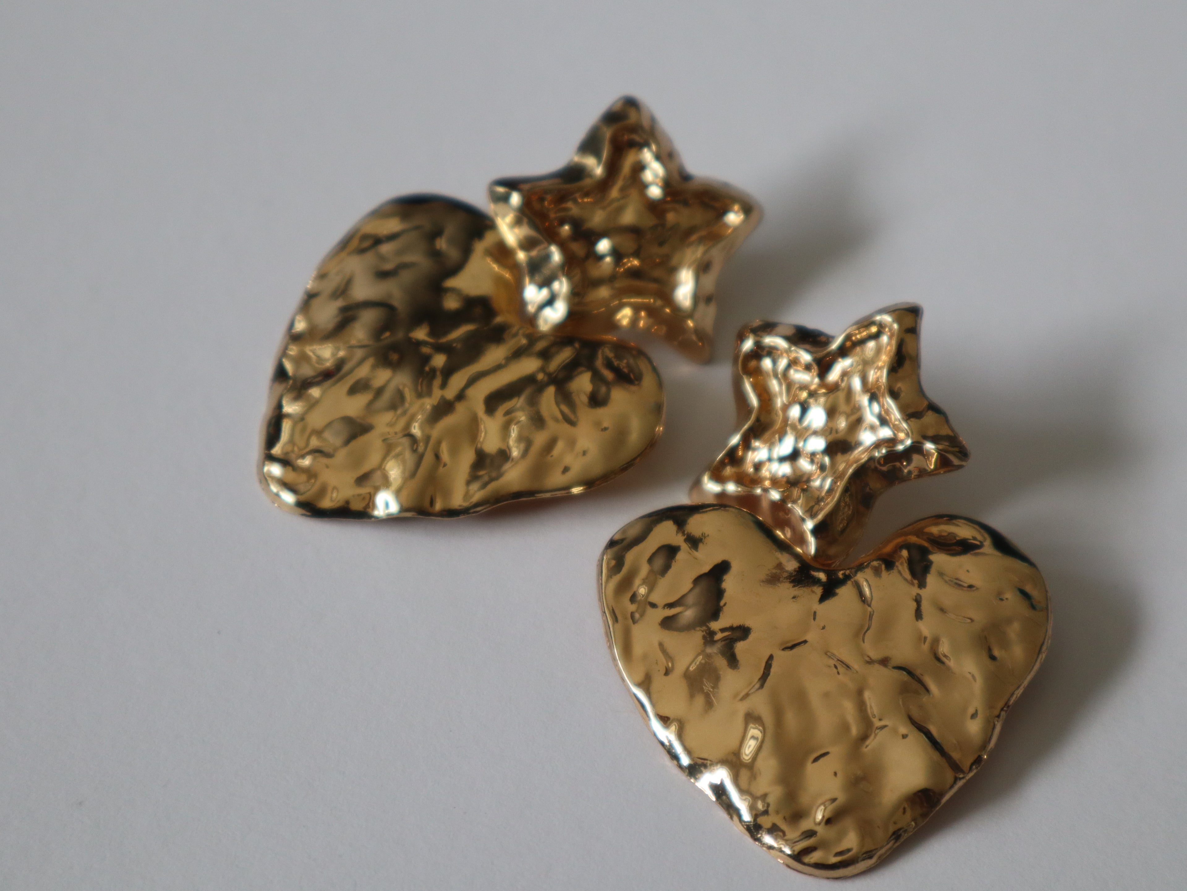 Brincos Coração Estrela Dourados