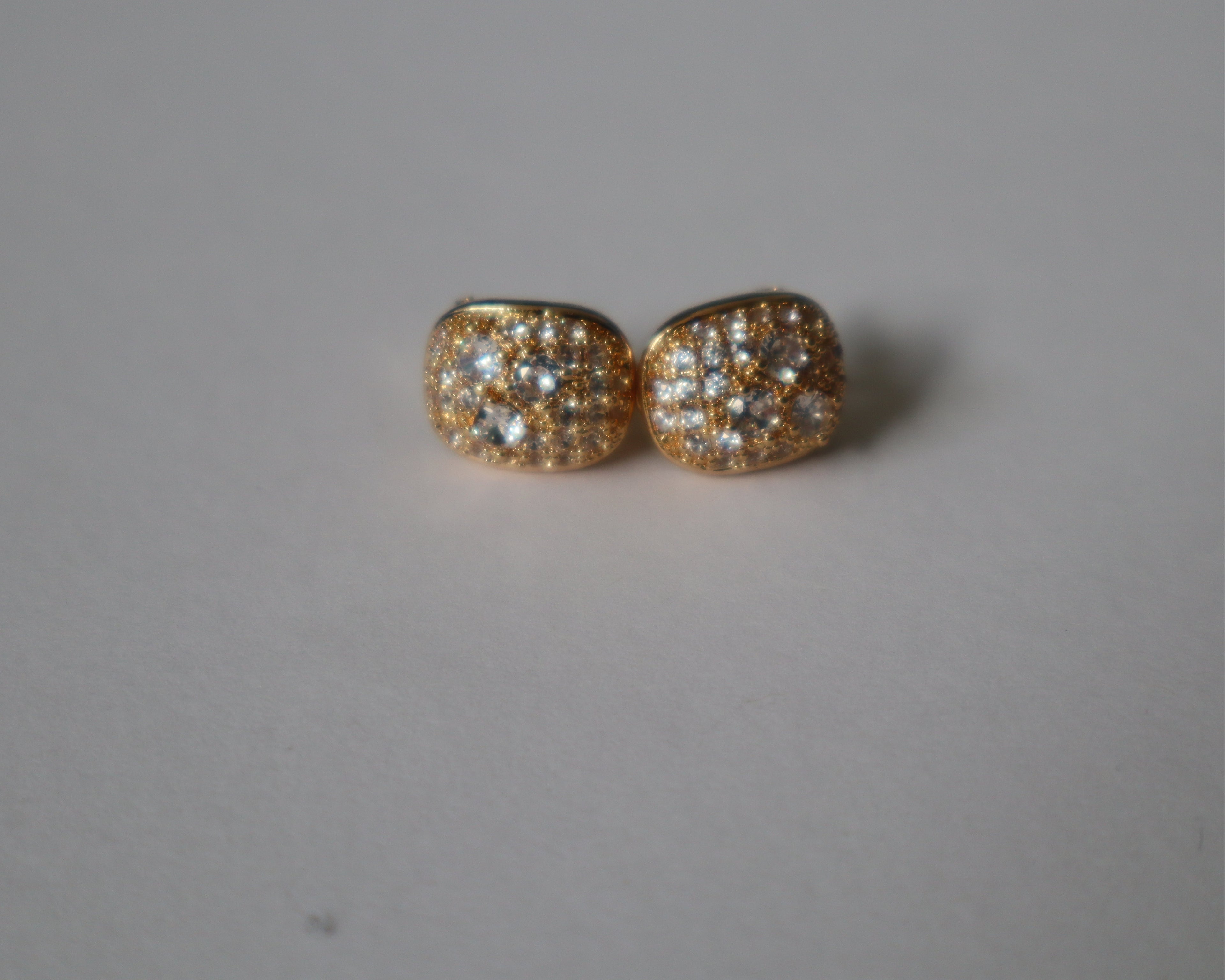 Brincos Brilho Dourado