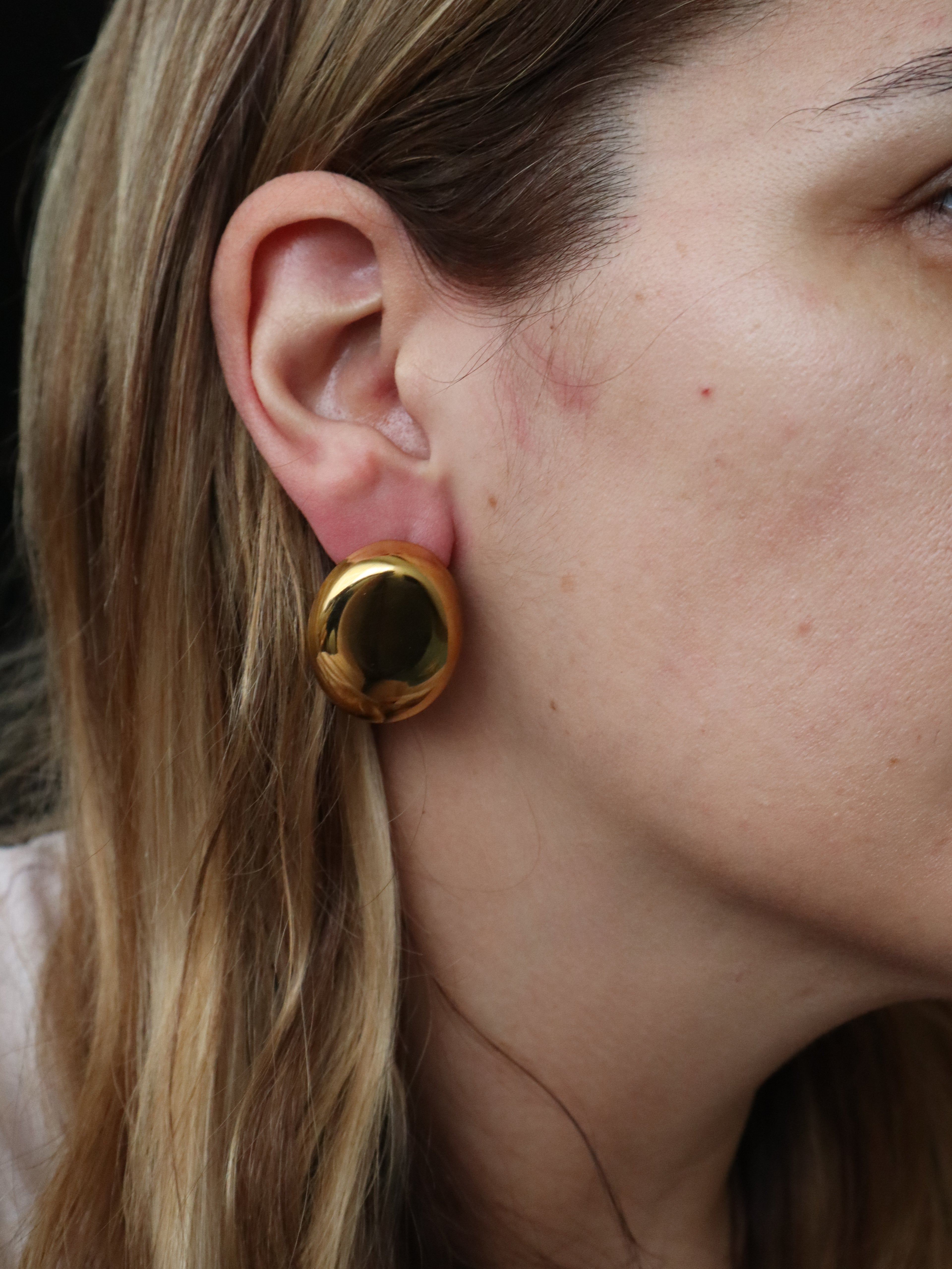 Brincos Oval Dourado