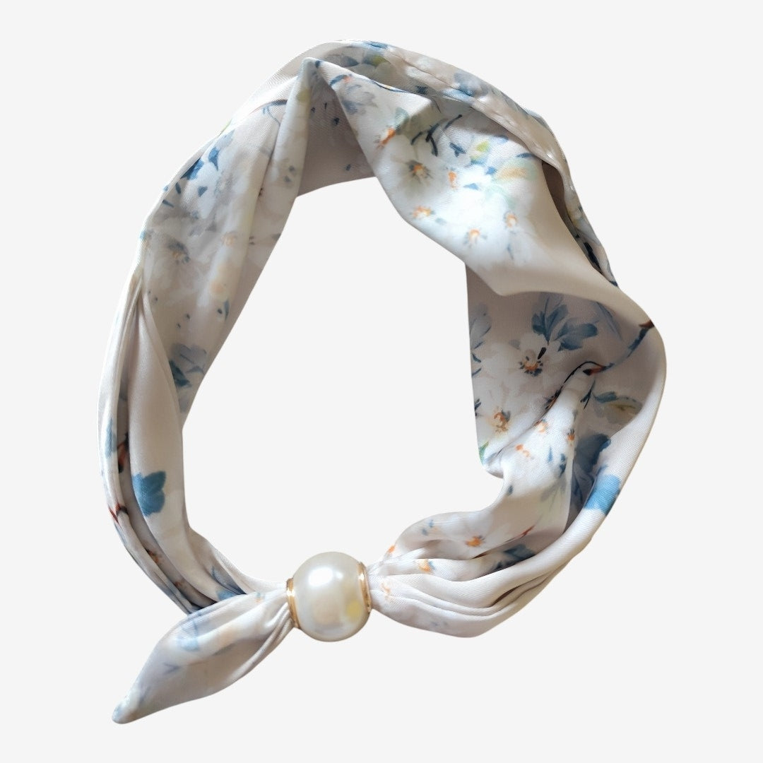 Lenço Floral Soft Blue Elegance