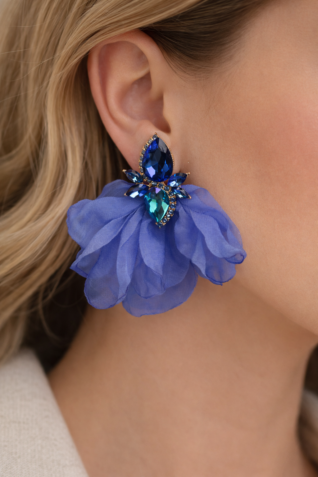 Brincos Safira Bloom