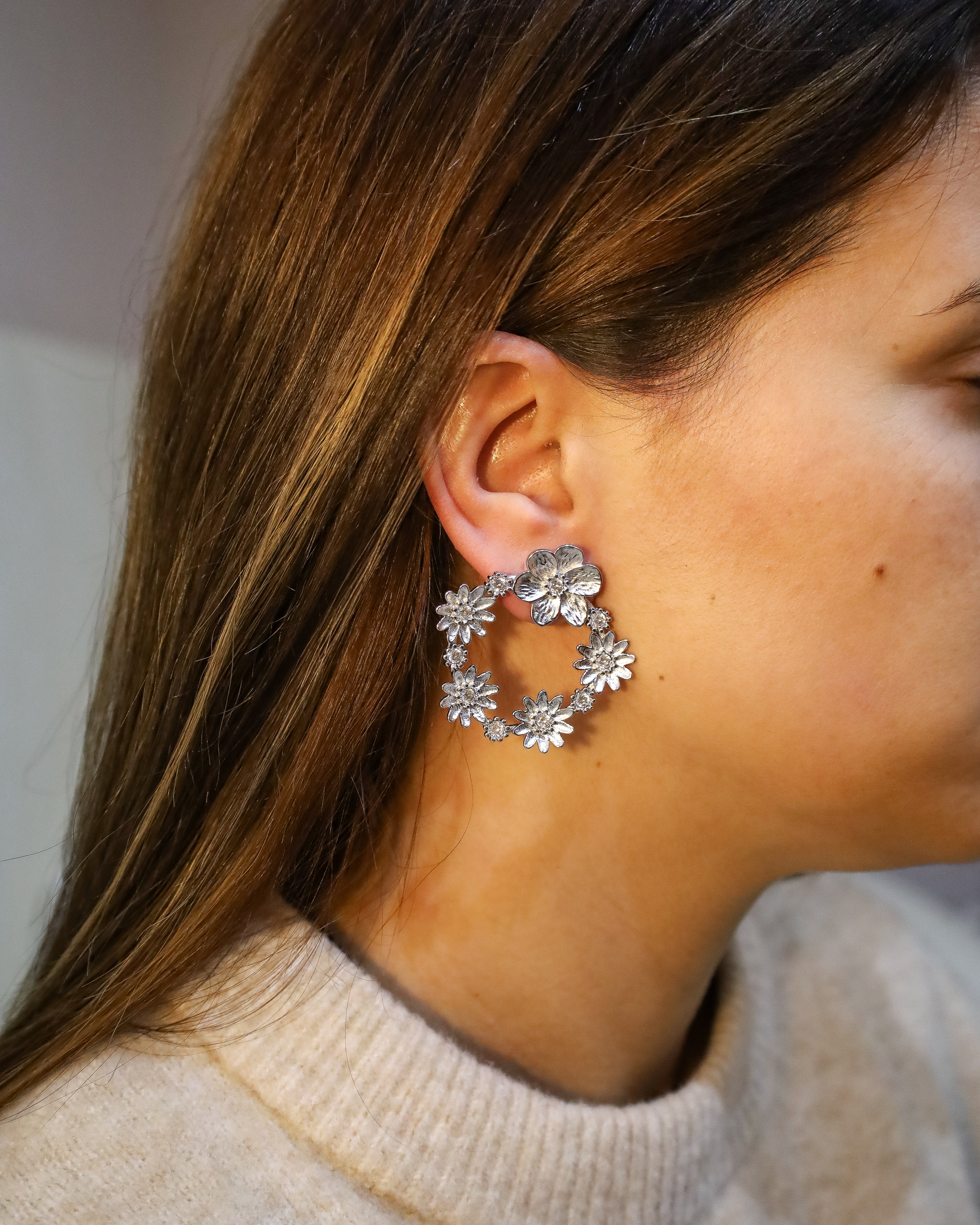 Brincos Jardim de Flores Prateado